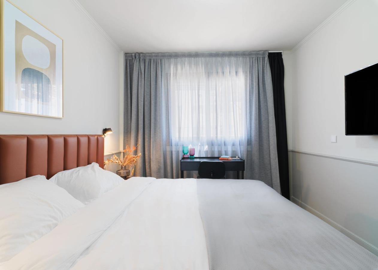 Liv The City Suites Adults Only Ларнака Экстерьер фото